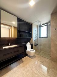 Haus On Handy (D9), Condominium #586658041